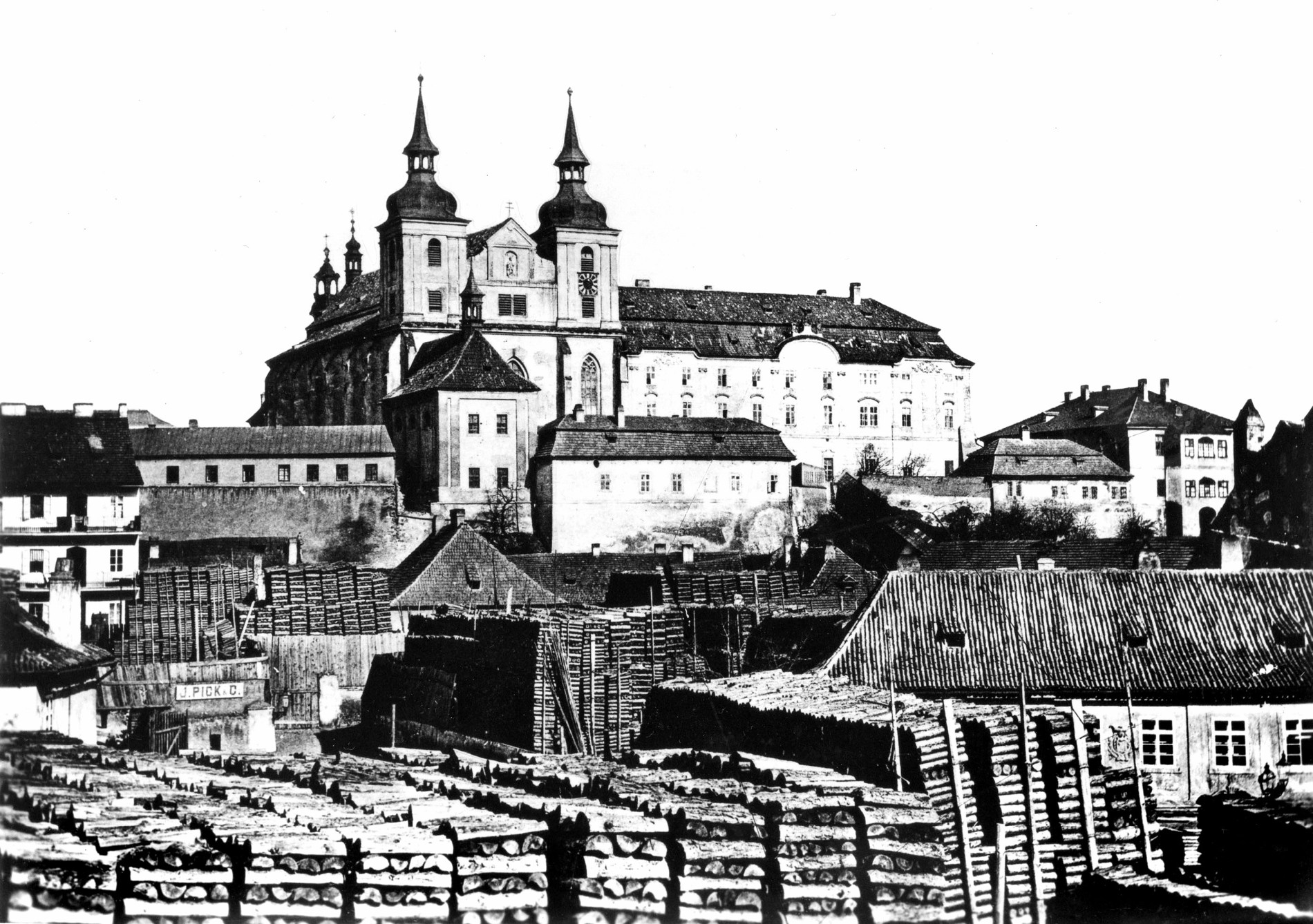 Klášter Benediktinů Na Slovanech s kostelem P. Marie, sv. Jeronýma, Cyrila a Metoděje, Vojtěcha a Prokopa