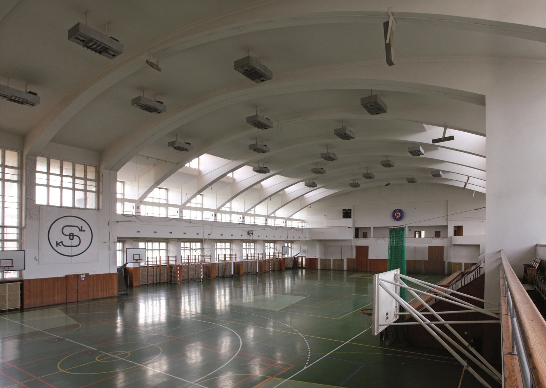Tělocvična - vinohradská sokolovna č.p. 2400, Polská čp. 2400/1a