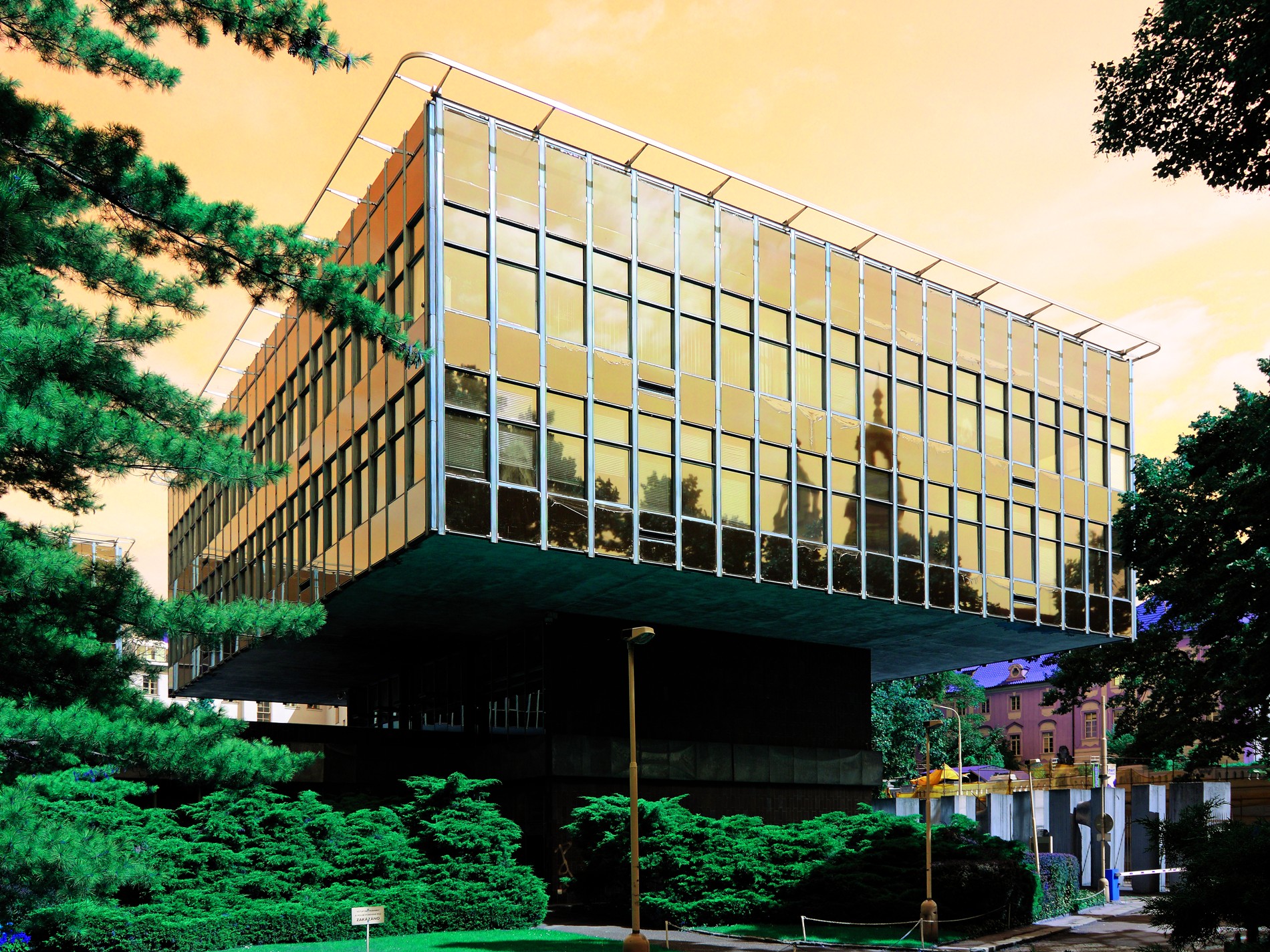 Budovy Sdružení projektových ateliérů, Vyšehradská čp. 2075/51,55 a 57