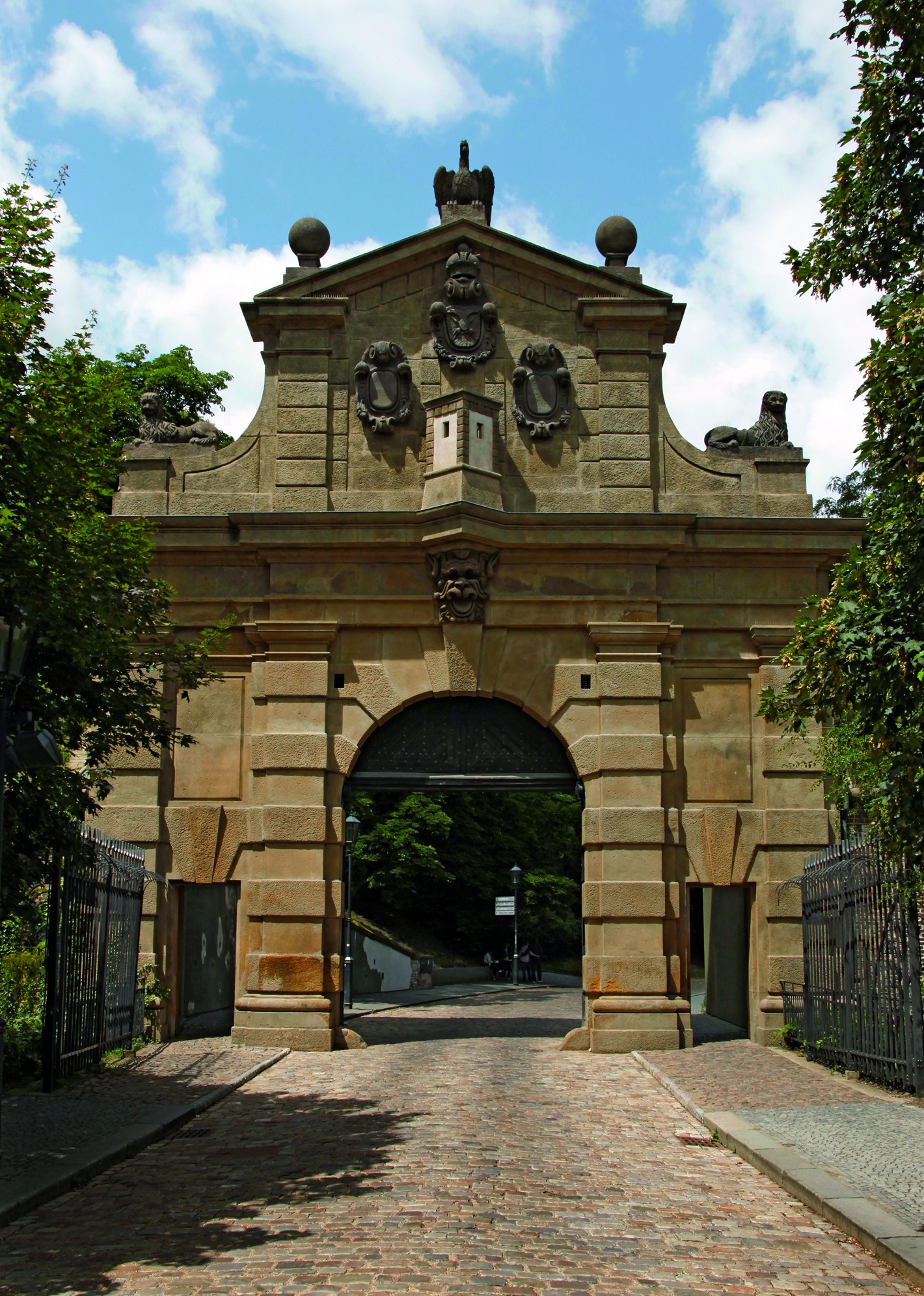 Vyšehrad, barokní pevnost s branami