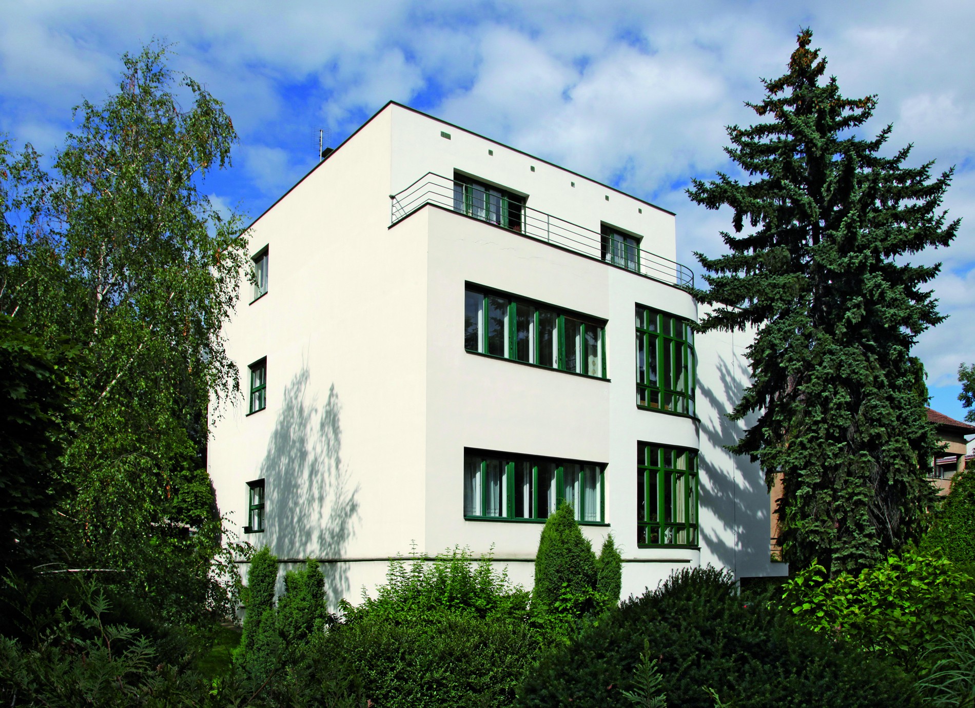 Vila Josefa Eismana, Perucká čp. 2247/18