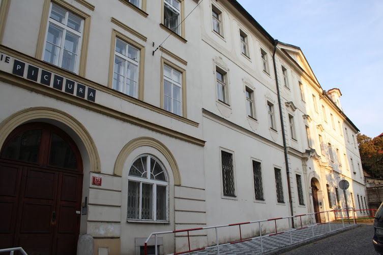 Proboštství Křižovníků Božího hrobu (klášter Na Zderaze)