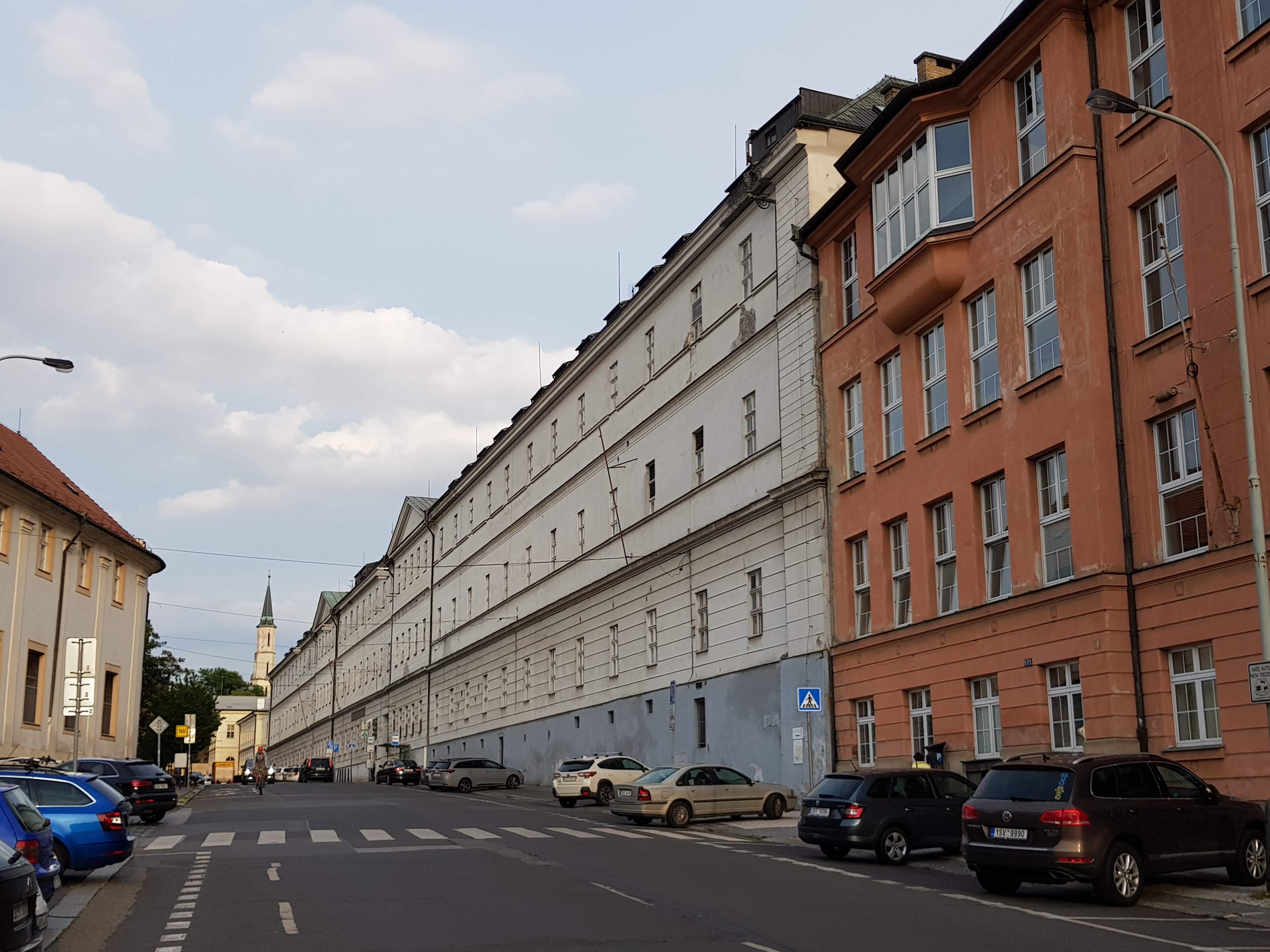 Všeobecná fakultní nemocnice, U Nemocnice čp. 502/2