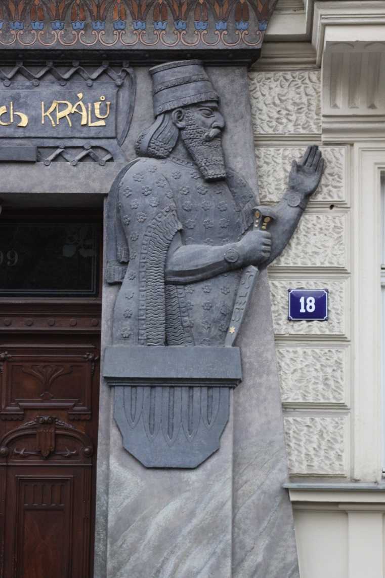 Dům "U assyrských králů", Polská čp. 1283/18
