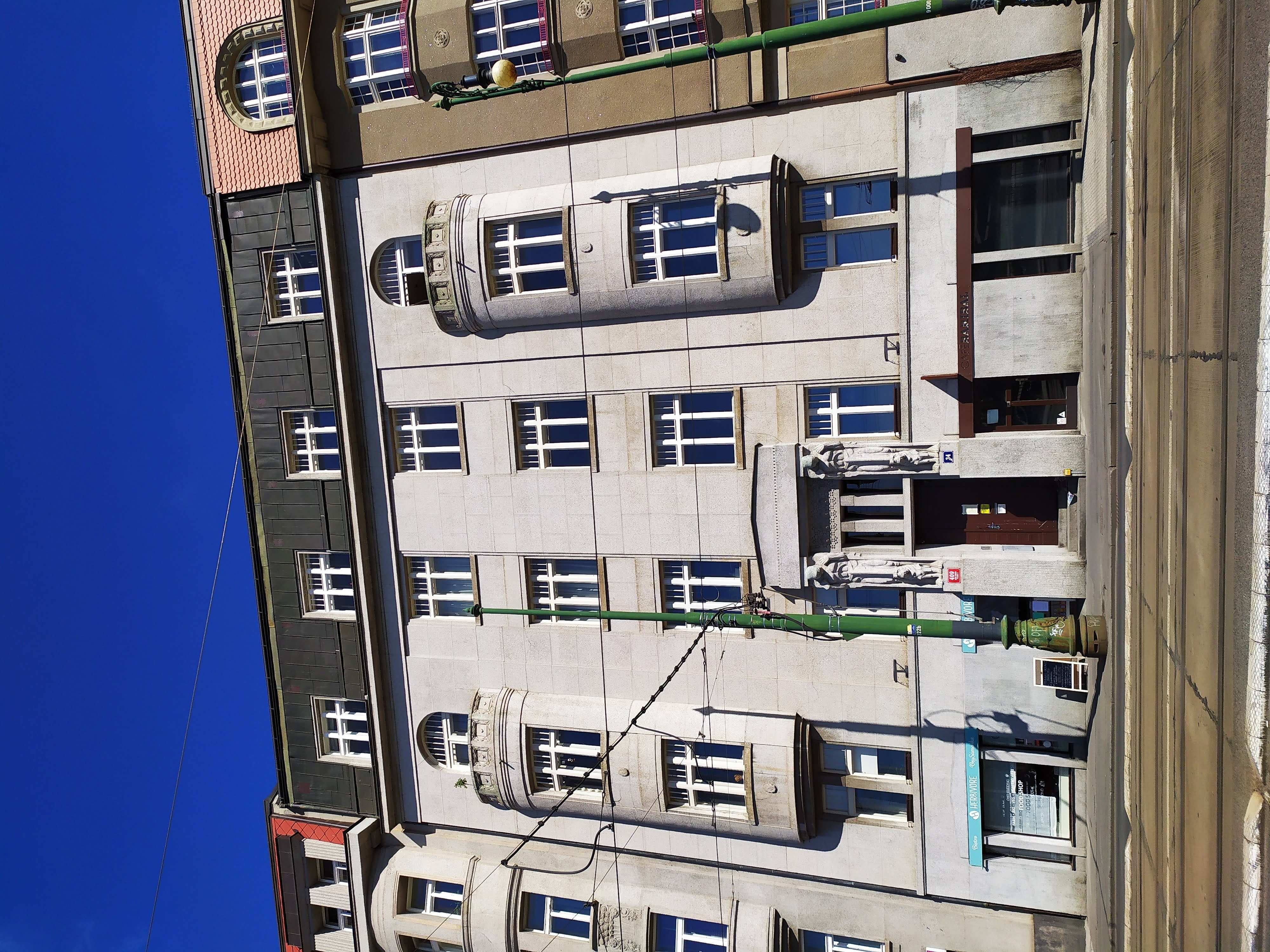 Činžovní dům, Rašínovo nábřeží čp. 409
