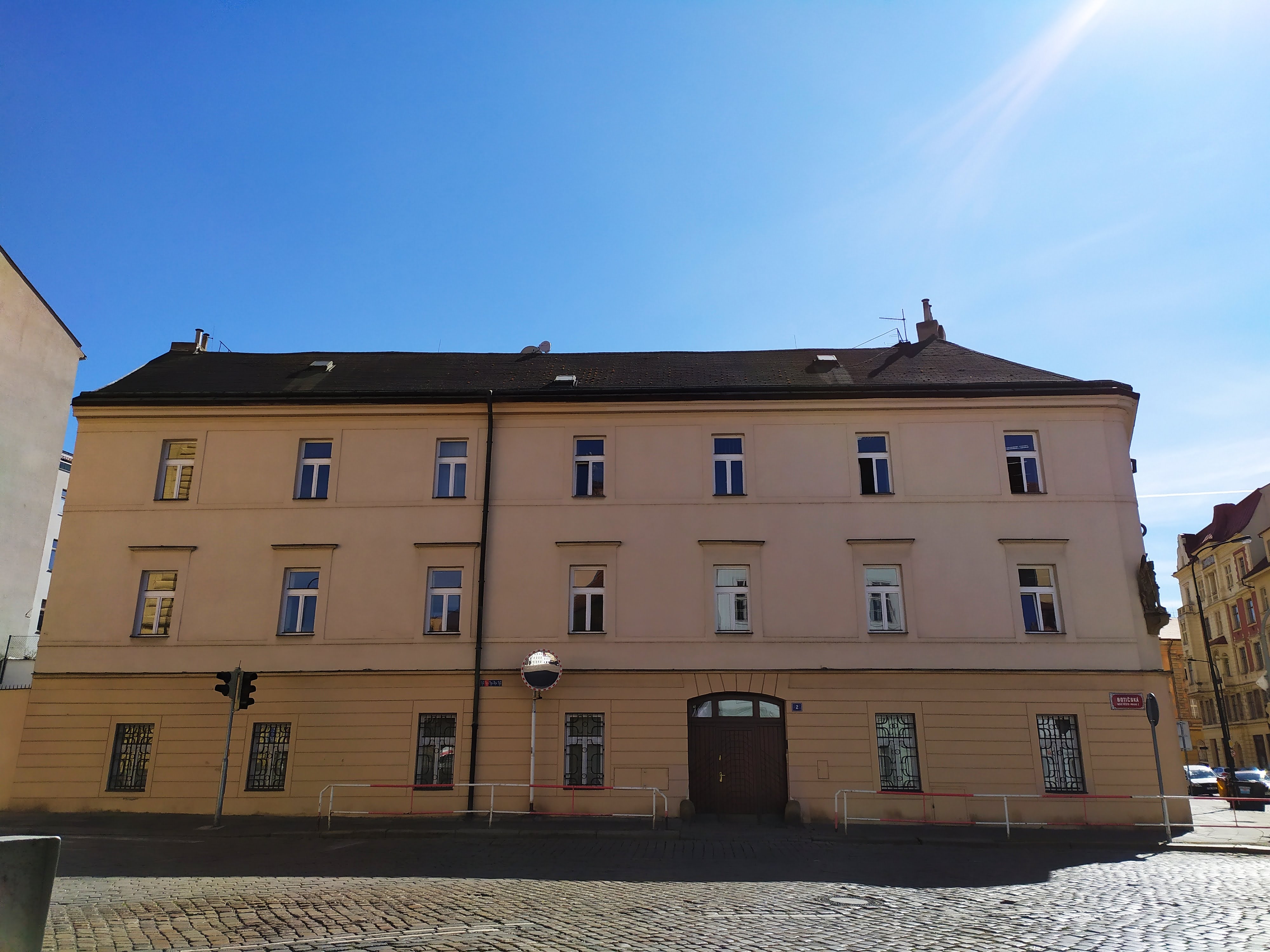 Měšťanský dům U sv. Václava, Botičská čp. 419/2
