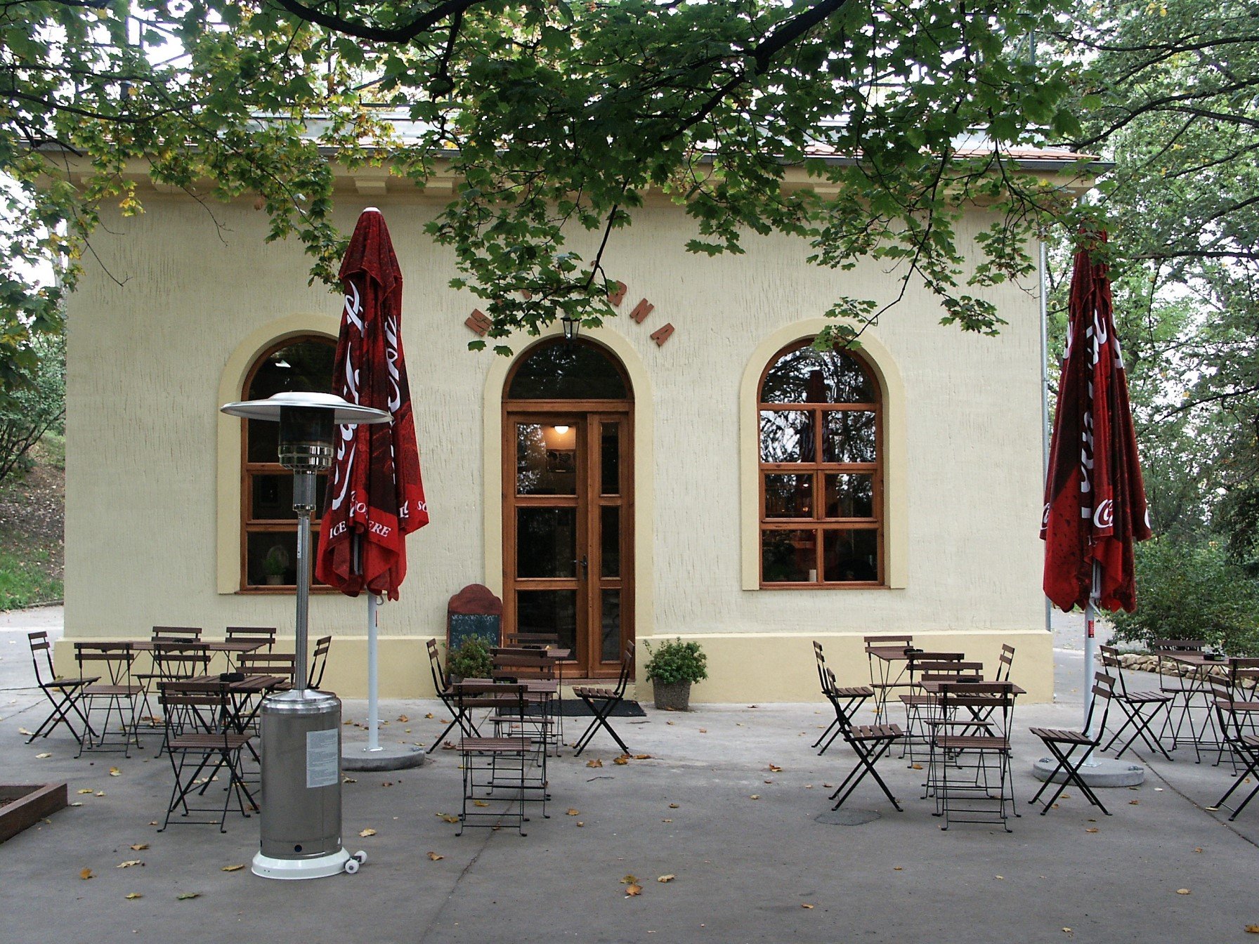 Vozová, Riegrovy sady