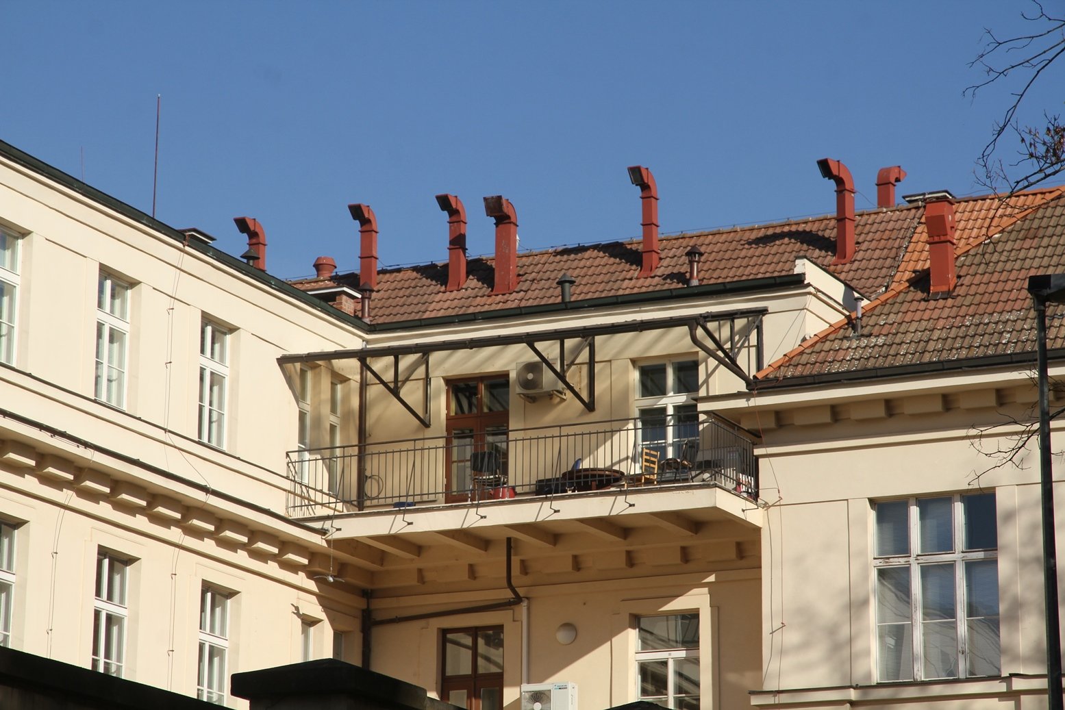 Chemický ústav UK, Hlavova čp. 2030/8