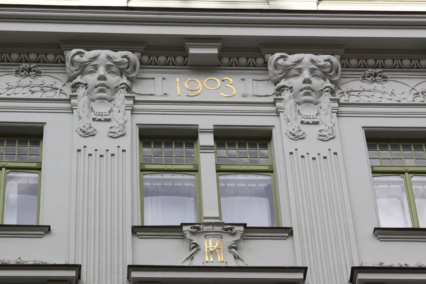 Nájemní dům Karla Horáka, Římská čp. 1199/ 35