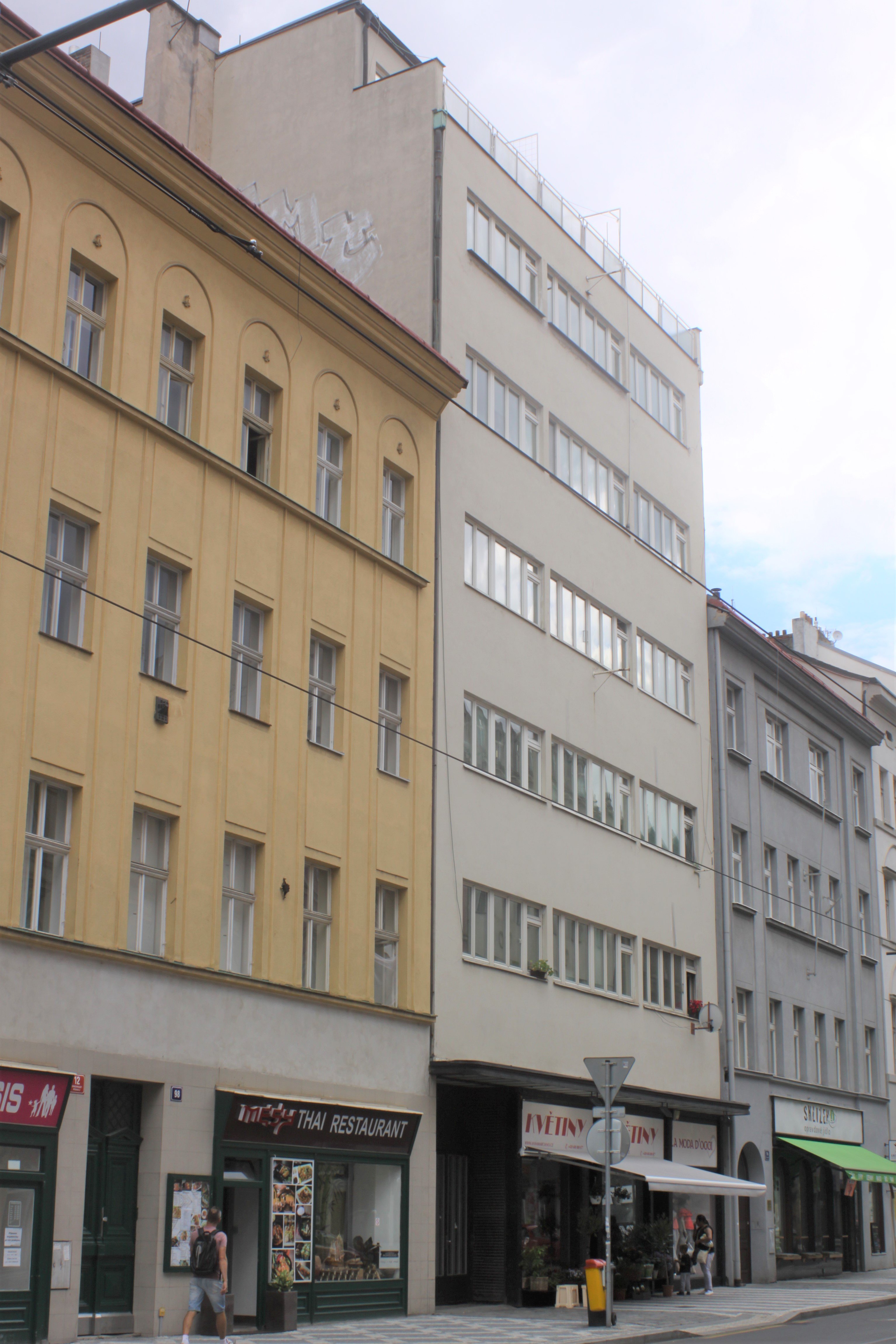 Obchodní a nájemní dům Alexandera Schücka, Bělehradská čp. 644/96