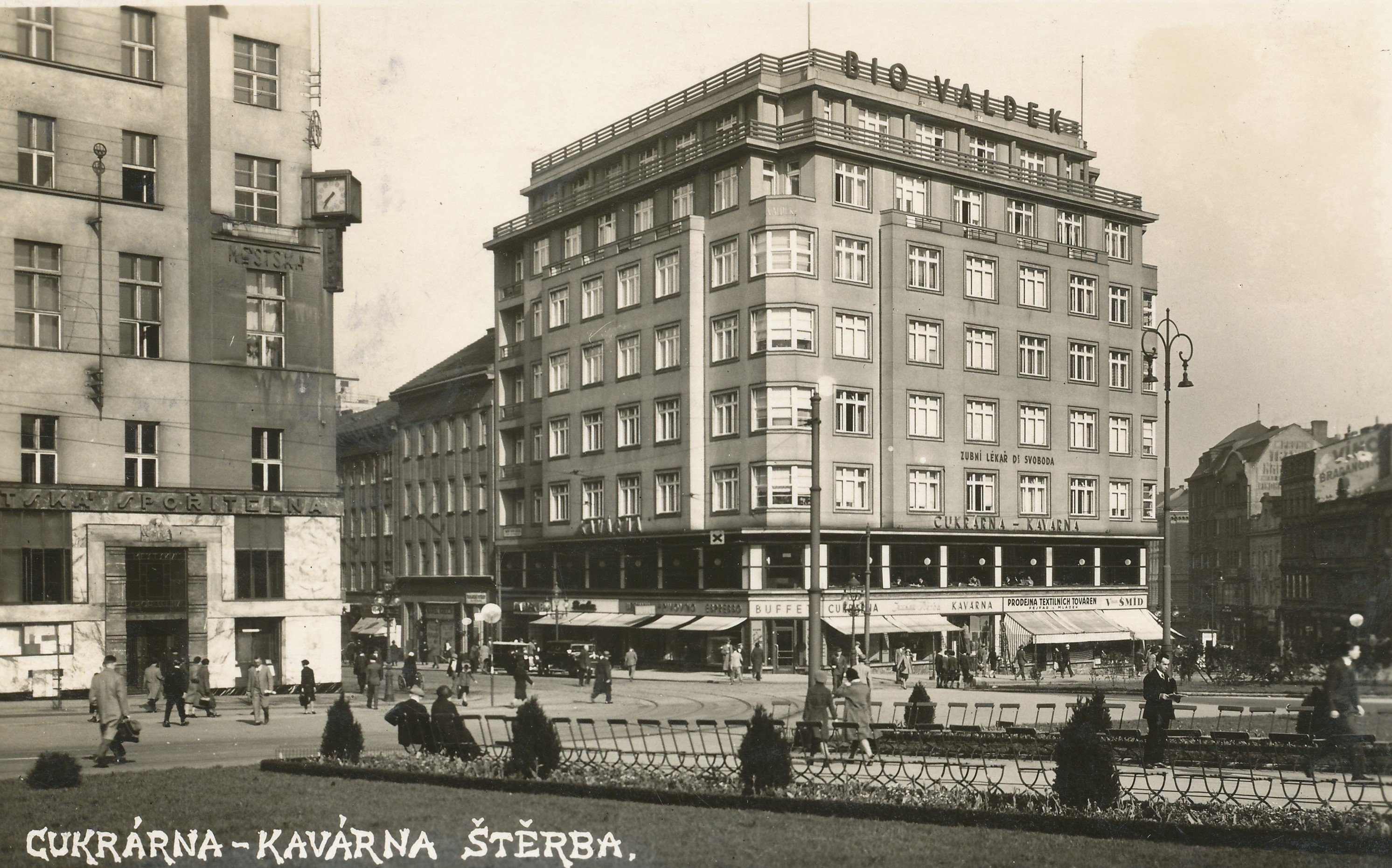 Palác Valdek, Anglická čp. 620/30