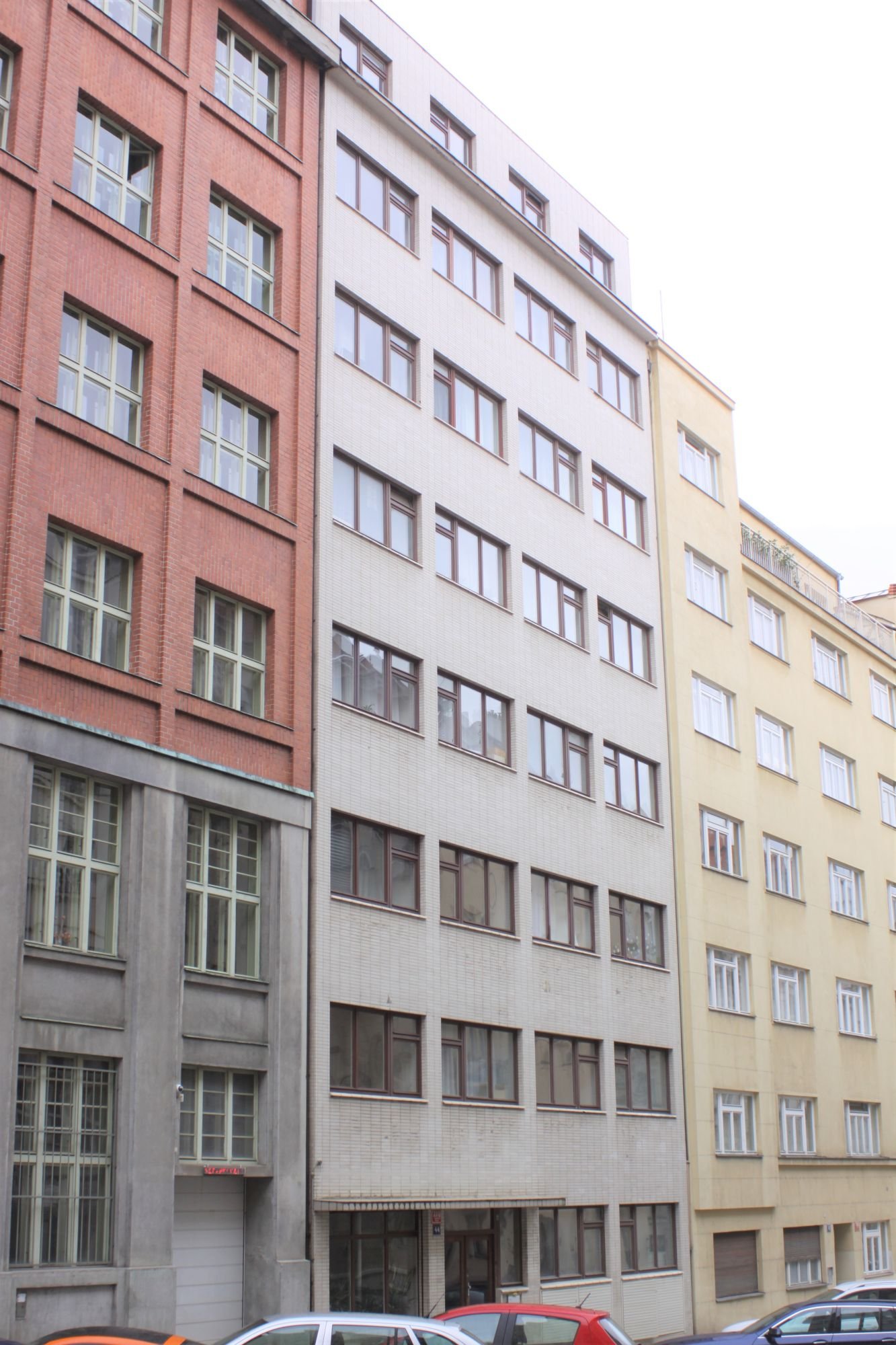 Činžovní dům, Římská čp. 2312/44