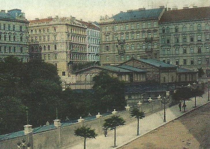 Divadlo Pštroska, Vinohradská