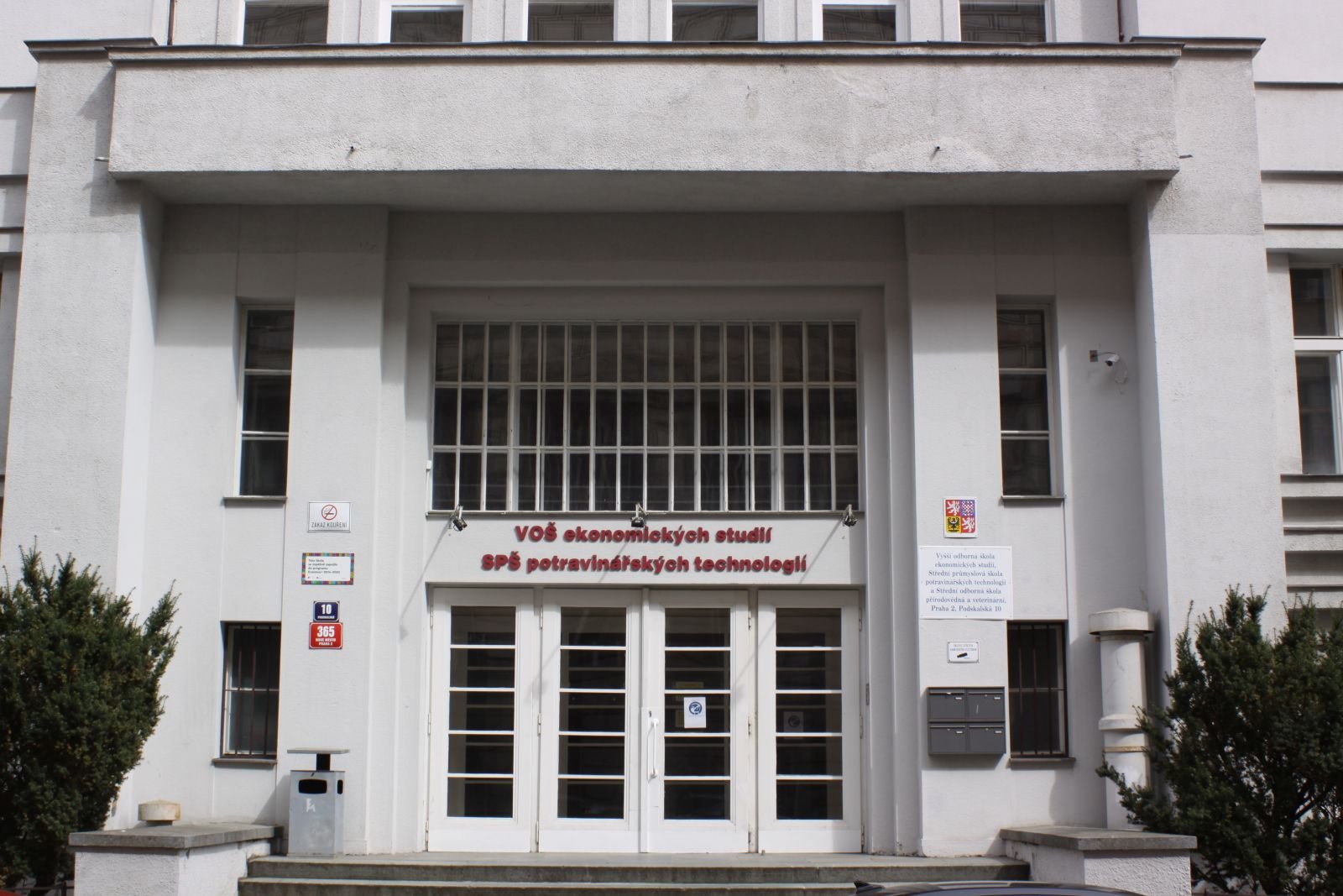 Městská dívčí odborná škola rodinná a živnostenská, Podskalská čp. 365/10