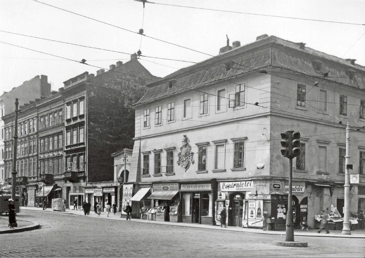 Dům U Šálků, Karlovo náměstí