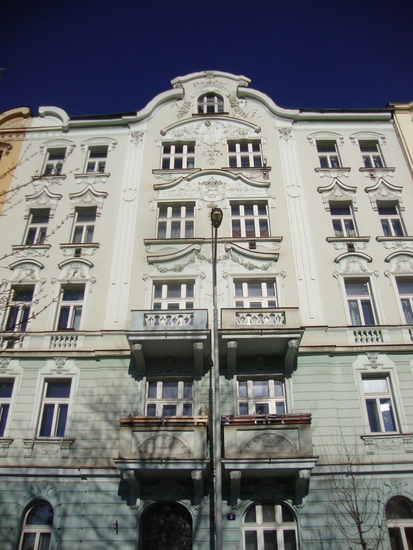 Nájemní domy Františka Jiskry, Boženy Němcové čp. 1335/11 a čp. 1299/13