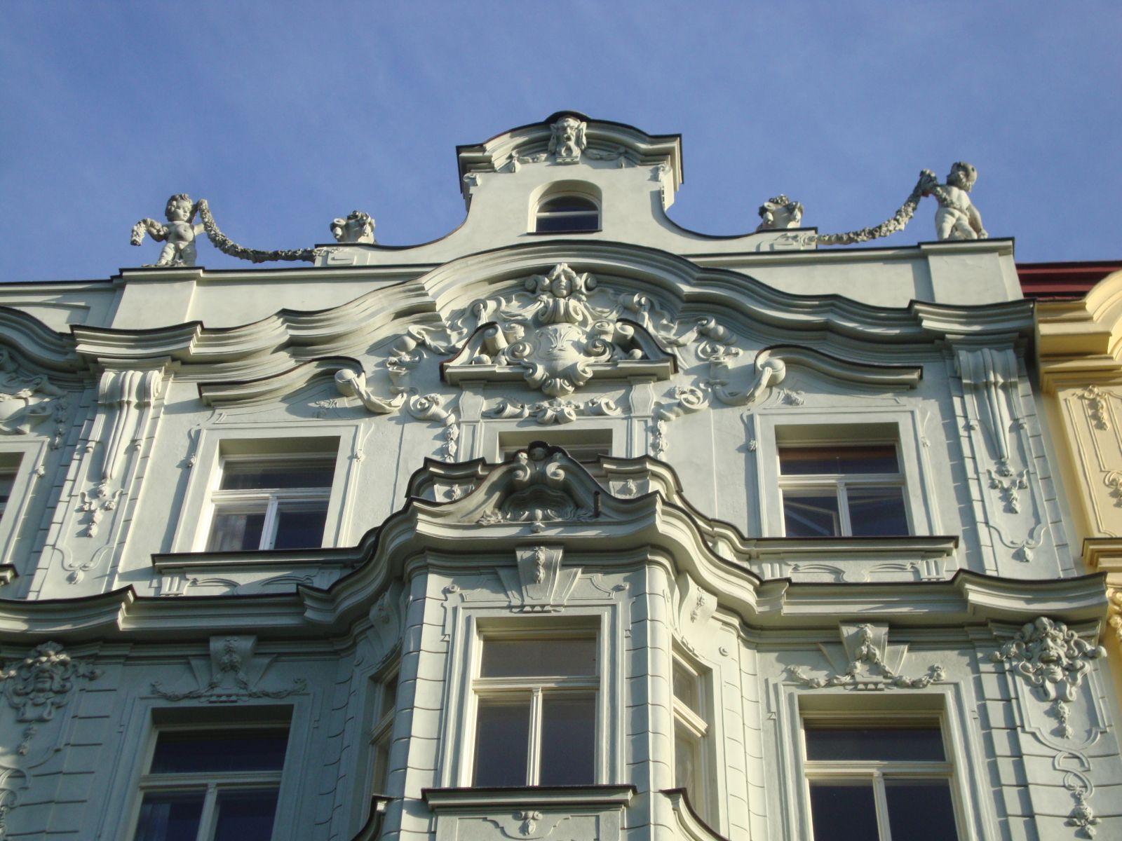 Novobarokní nájemní dům, Slezská čp. 1333/46