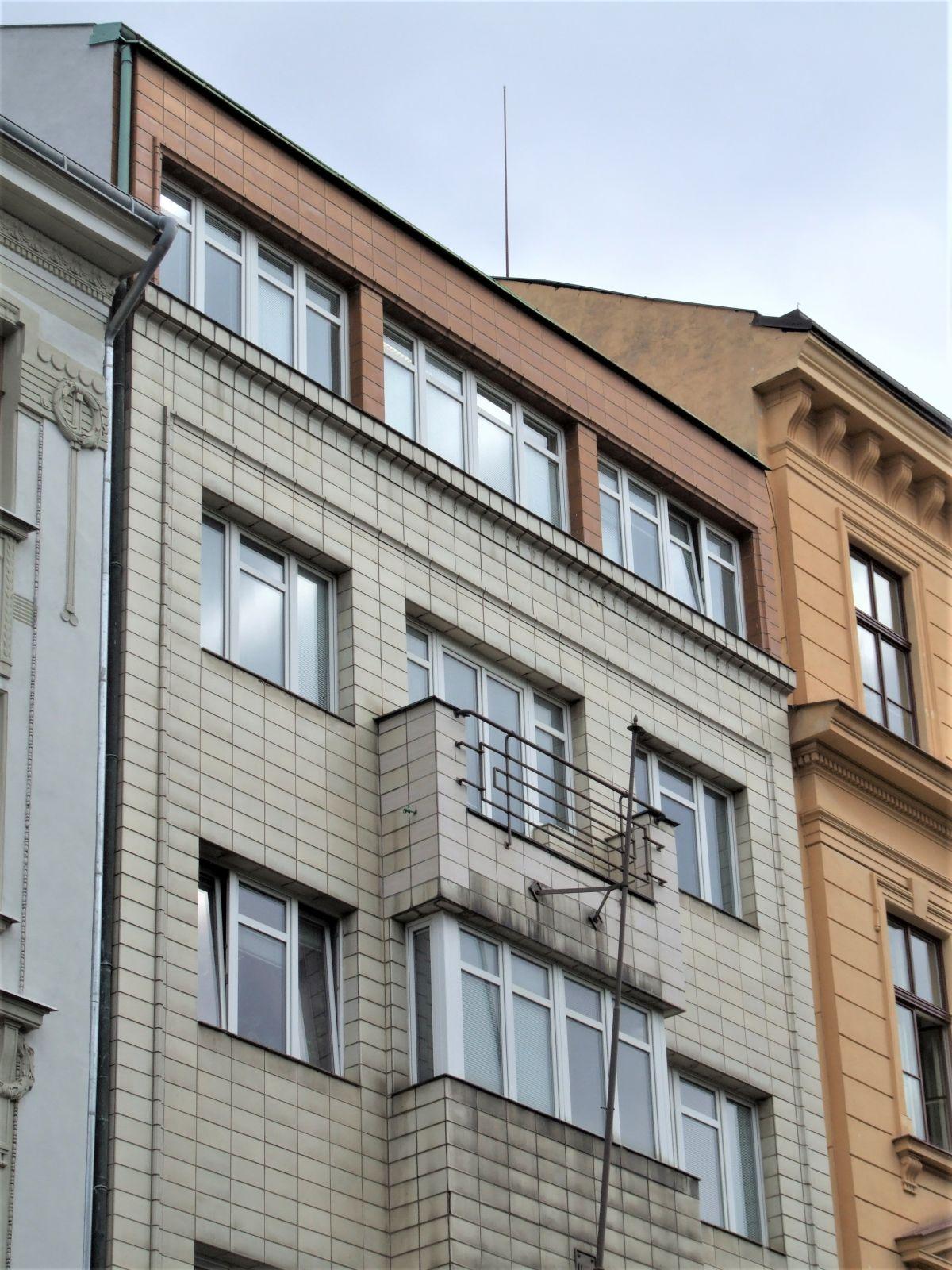 Funkcionalistický nájemní dům, Vratislavova čp. 62/11