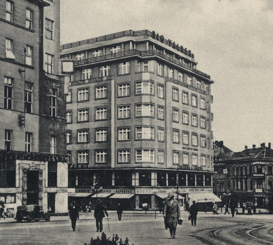 Kavárna Valdek, Anglická čp. 620/30, Jugoslávská čp. 620/29
