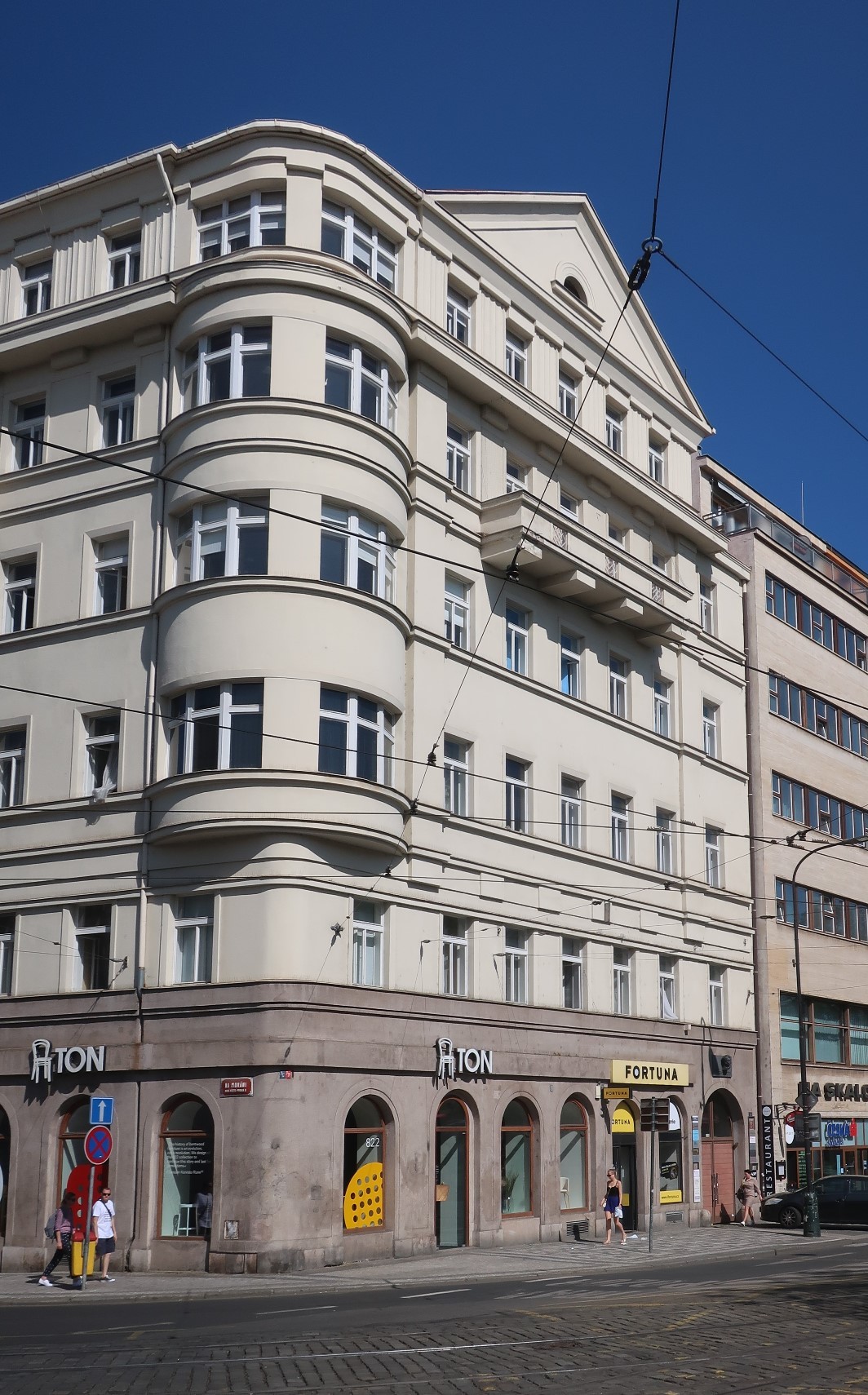 Pivovar U Maternů, Karlovo náměstí čp. 319/3