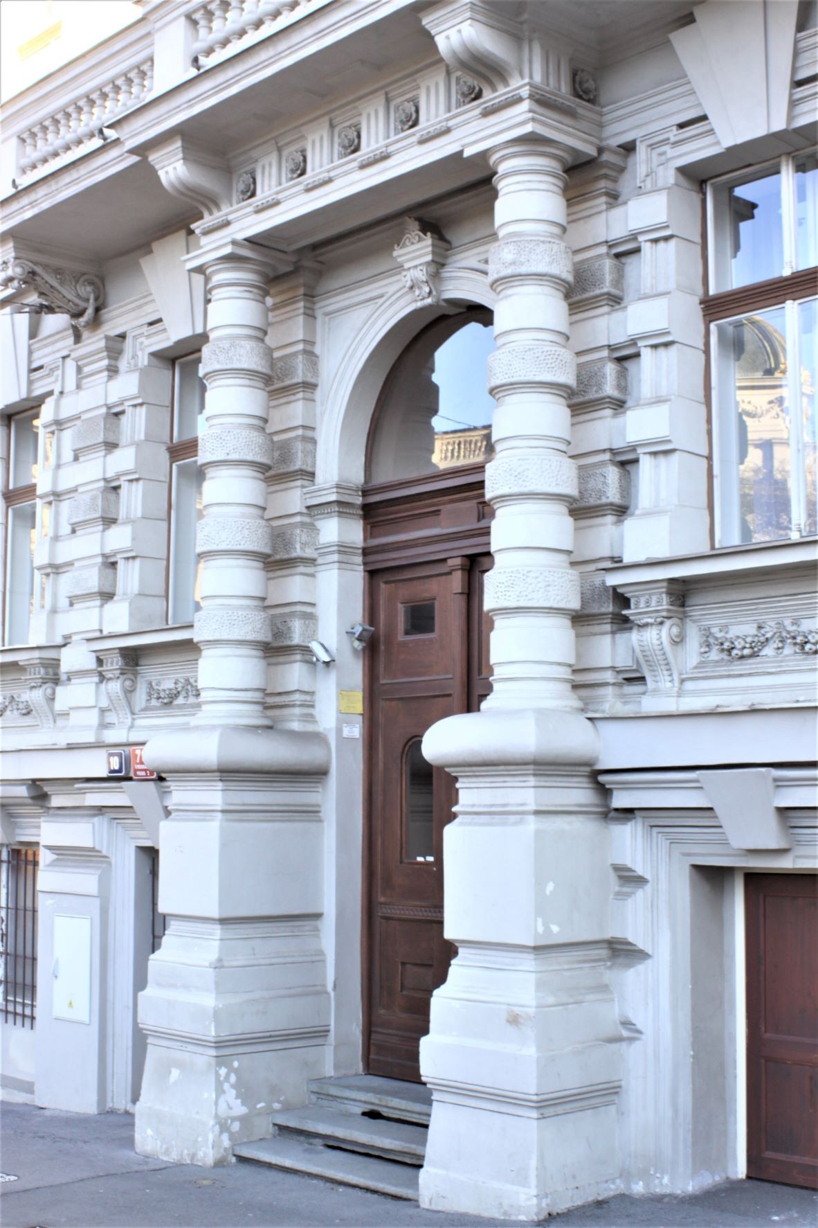 Novorenesanční nájemní dům, Škrétova čp. 70/10