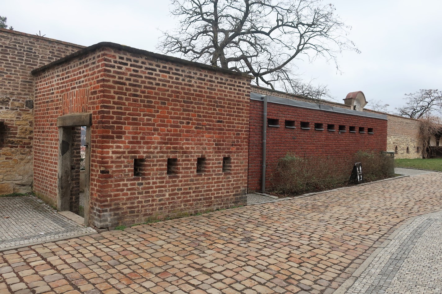 Veřejný záchodek, Štulcova ulice