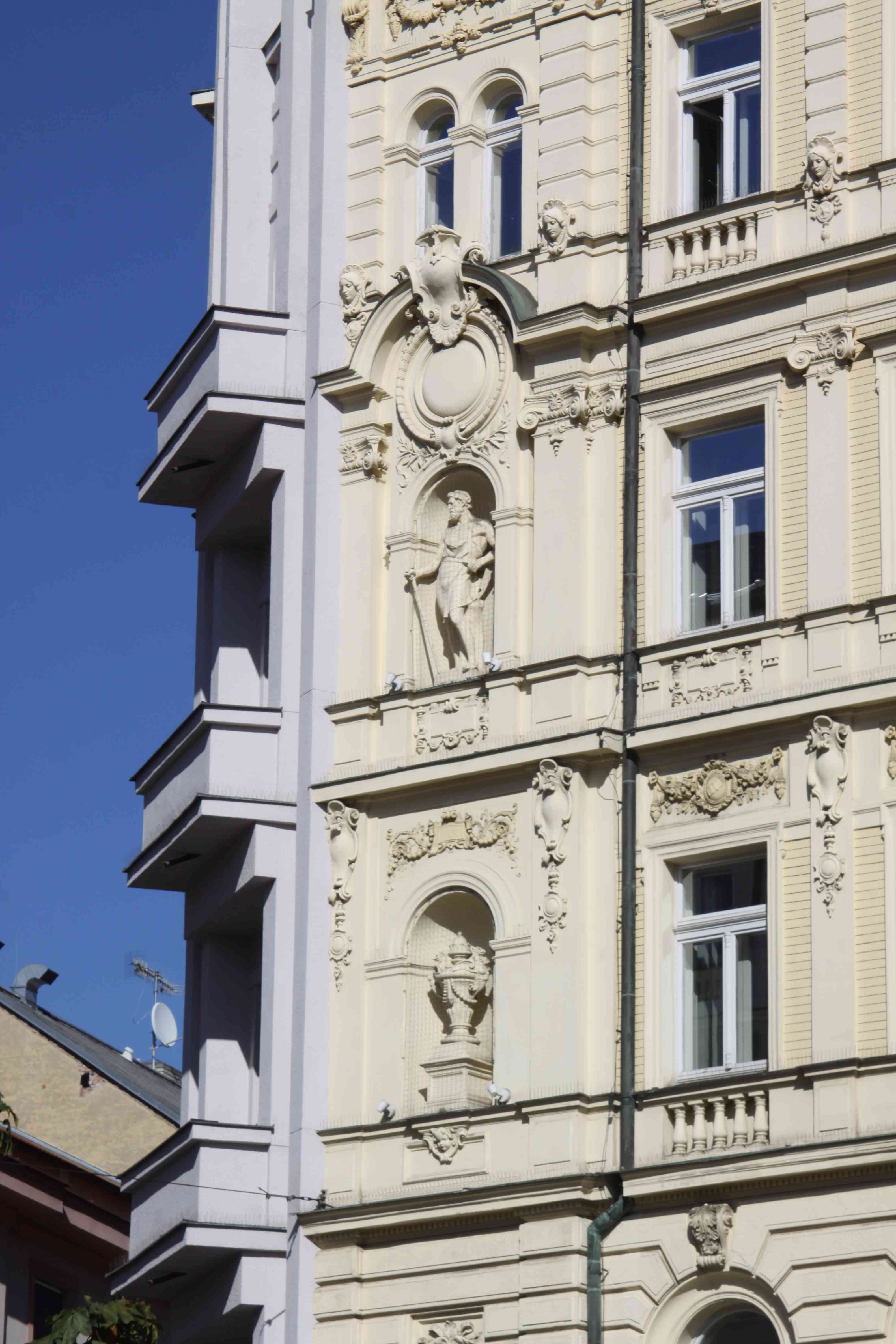 Nájemní dvojdům, Legerova čp. 934/66, Legerova čp. 935/68