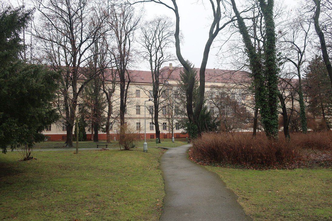 Psychiatrická klinika, Ke Karlovu čp. 460b