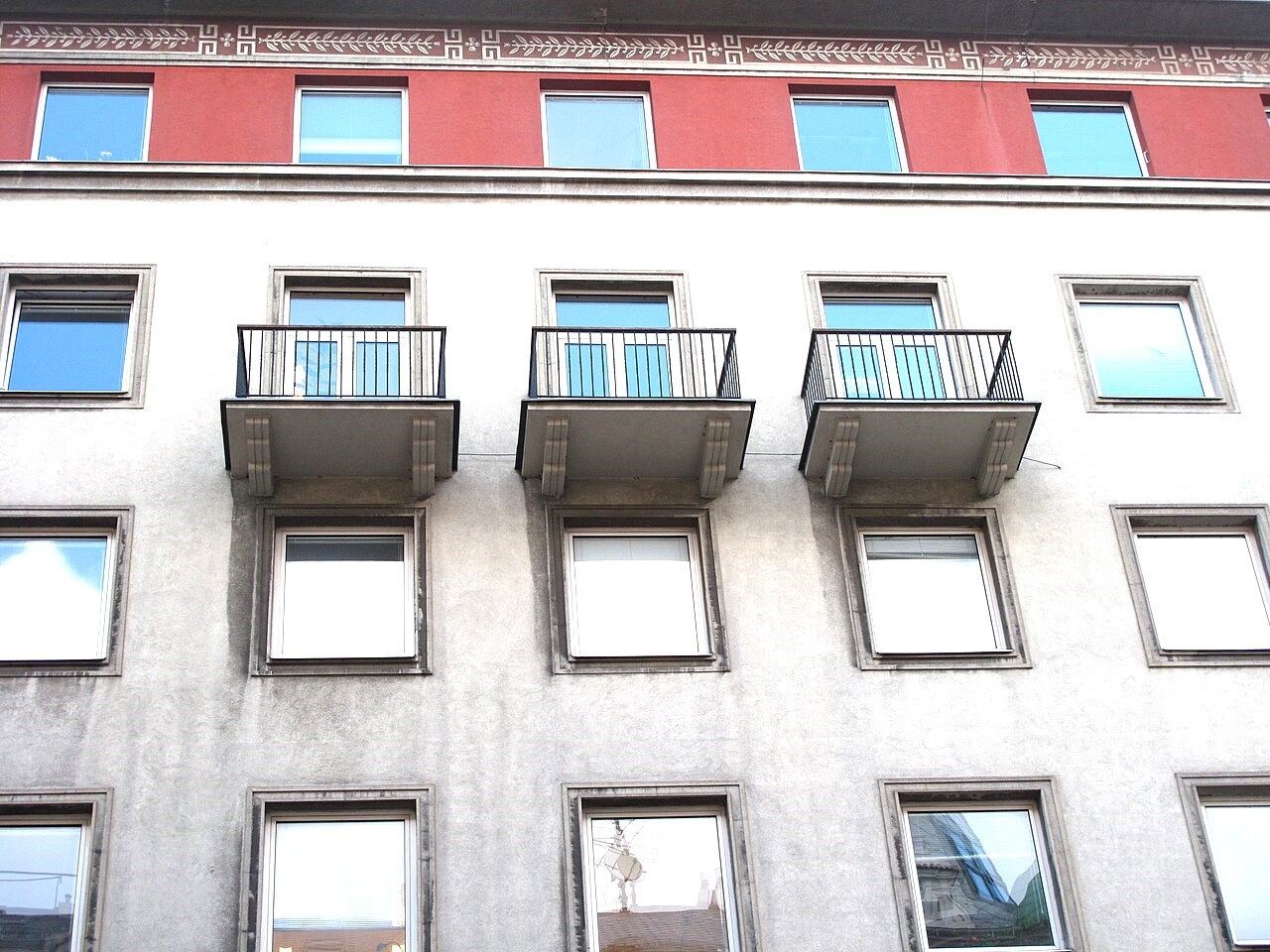Energovod, Gorazdova čp. 1969/24
