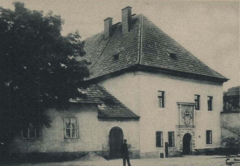 Zaniklý dům U Májů čp. 411-II v Podskalí