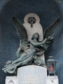 Neznámý autor: Vznášející se anděl, Vyšehradský hřbitov, arkády 14-36