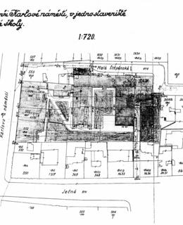 Situace před sloučením parcel s naznačeným objektem budoucí polikliniky, kolem 1934