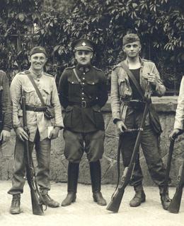 kpt. Karel Pavlík se svými vojáky