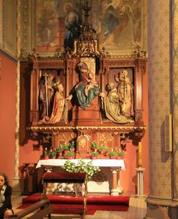 Boční oltář v kostele sv. Ludmily (Foto M. Polák, 2017)