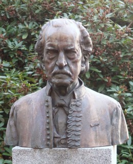 Busta Josefa Jana Friče v Ondřejovské hvězdárně. Foto Milan Polák, únor 2021