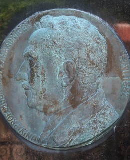 Plaketa J. Zahradníček