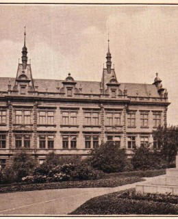 Škola Na Smetance. Zdroj: archiv M. Frankla