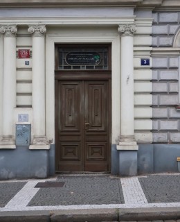 Vchoddo domu (Foto M. Polák)