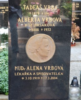 Hrob rodiný Vrbových (Foto M. Polák, 2023)