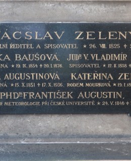 Hrob rodiny Zelených (Foto M. Polák, říjen 2023)