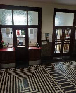 vstupní hala kolejí