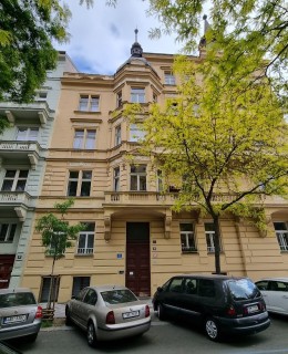 Nájemní dům čp. 1387/45, foto: J. Šolc