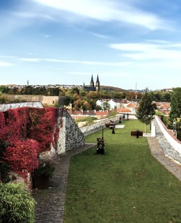 Bastion s vyhlídkou na Vyšehrad