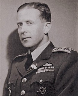 plukovník letectva Josef Duda, do hodnost generálmajor jmenován in memoriam