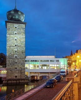 Budova S.V.U Mánes. Autor: VitVit – Vlastní dílo