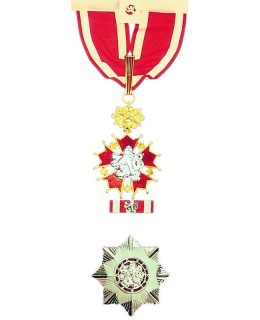 Řád Bílého lva II. třídy byl prezidentem republiky H. Vojtovy propůjčen in memoriam 28. 10. 2025