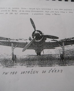 Letadlo z válečného období. Fotografie z archivu E. Šneberga
