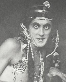 Z představení kabaretu U kuřího oka (1913-1915)