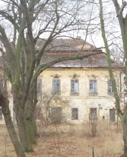 Kulturní památka Feldekovský zámeček v Unhošti