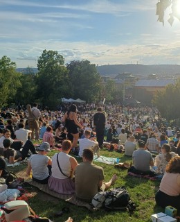 6 6. 2026 open air koncert ke 100. výročí SOČR, Riegrovy sady v Praze 2. Foto: M. Váchová 6 6. 2026 open air koncert ke 100. výročí SOČR, Riegrovy sady v Praze 2. Foto: M. Váchová